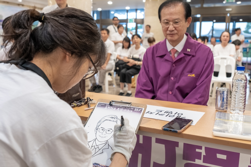 文鮮明天地人真父母天宙聖和14週年紀念孝情天寶特別大役事